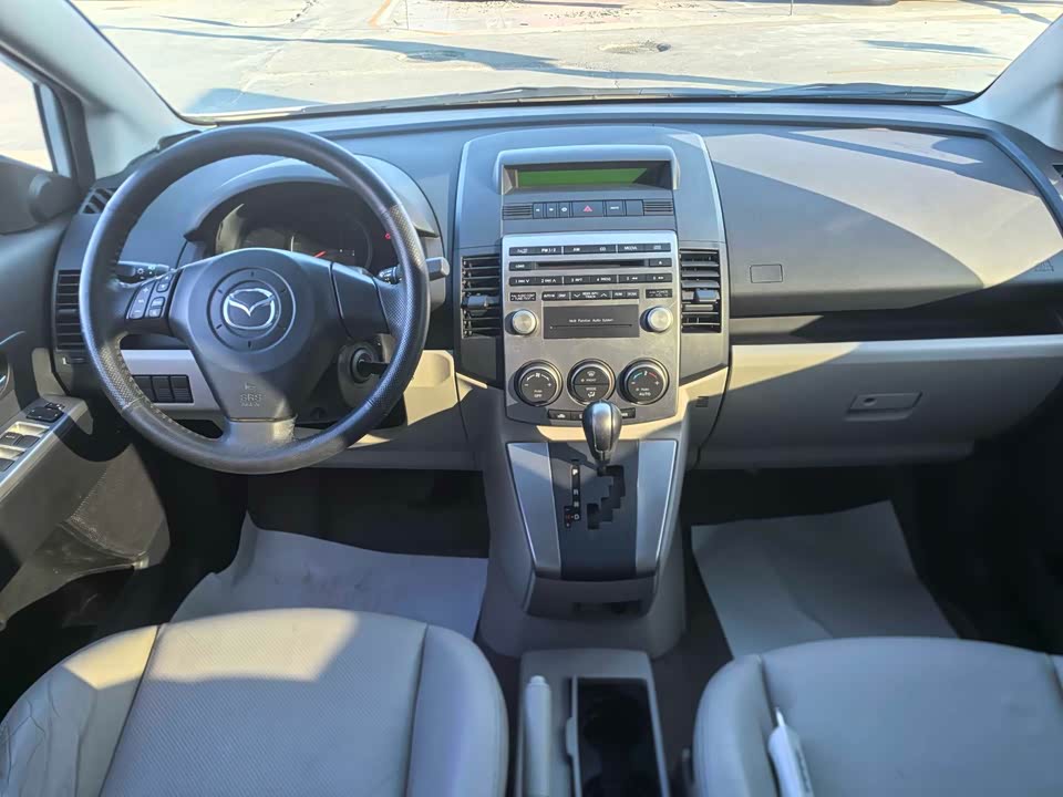 Mazda 5