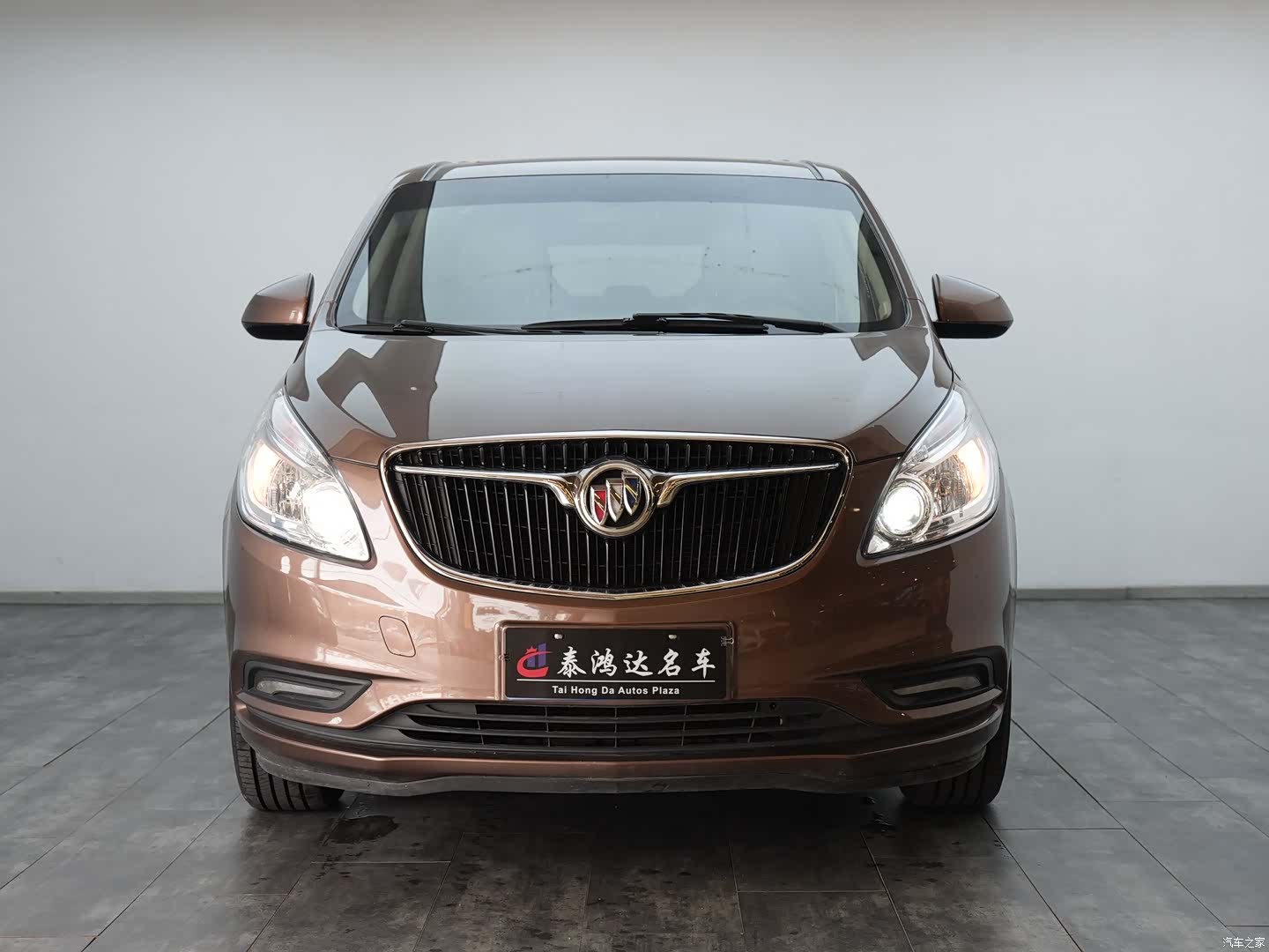 Buick GL8, 2020 4