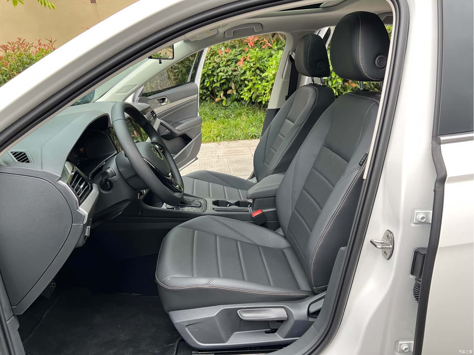 Volkswagen Lavida, 2021 4