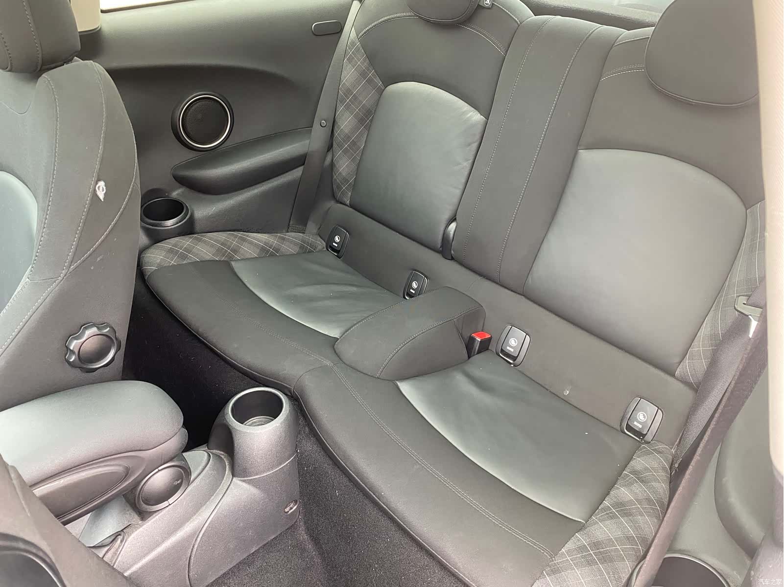 Mini Cooper, 2015 14