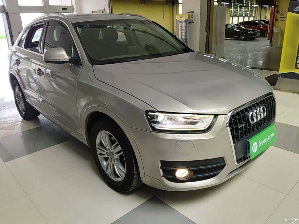 Audi Q3, 2014 4
