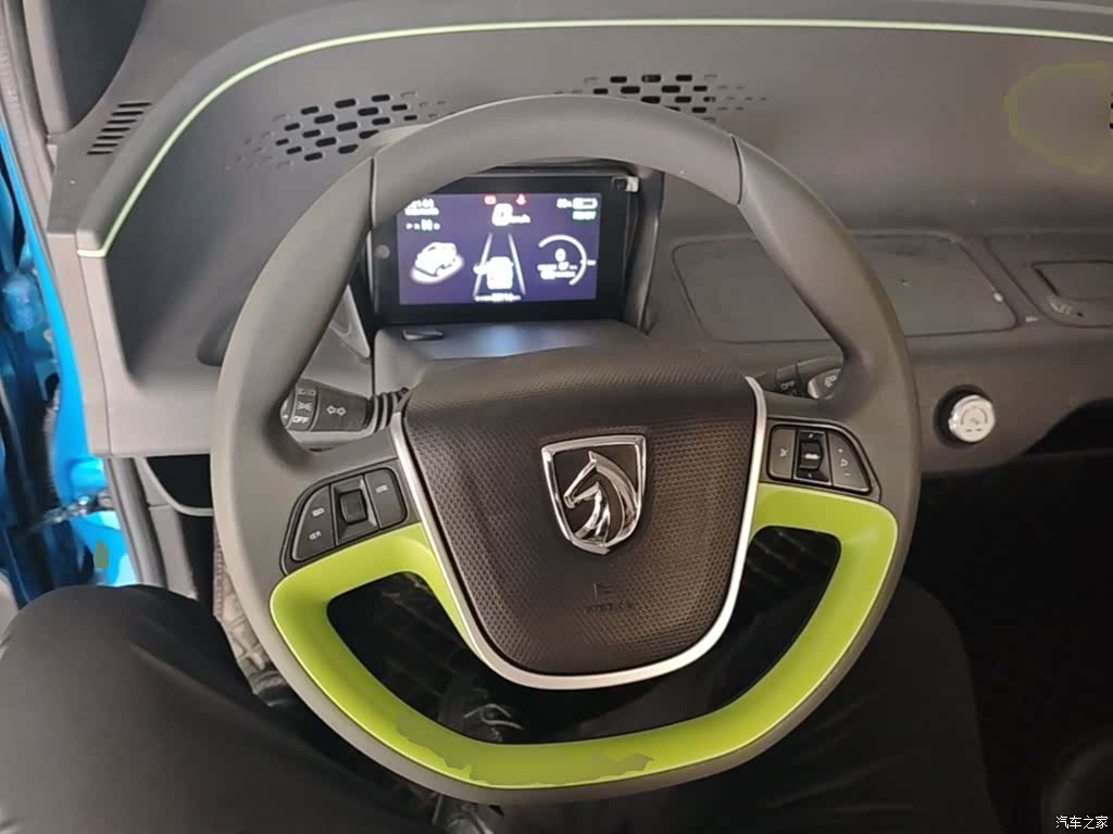 Wuling E100, 2019 11