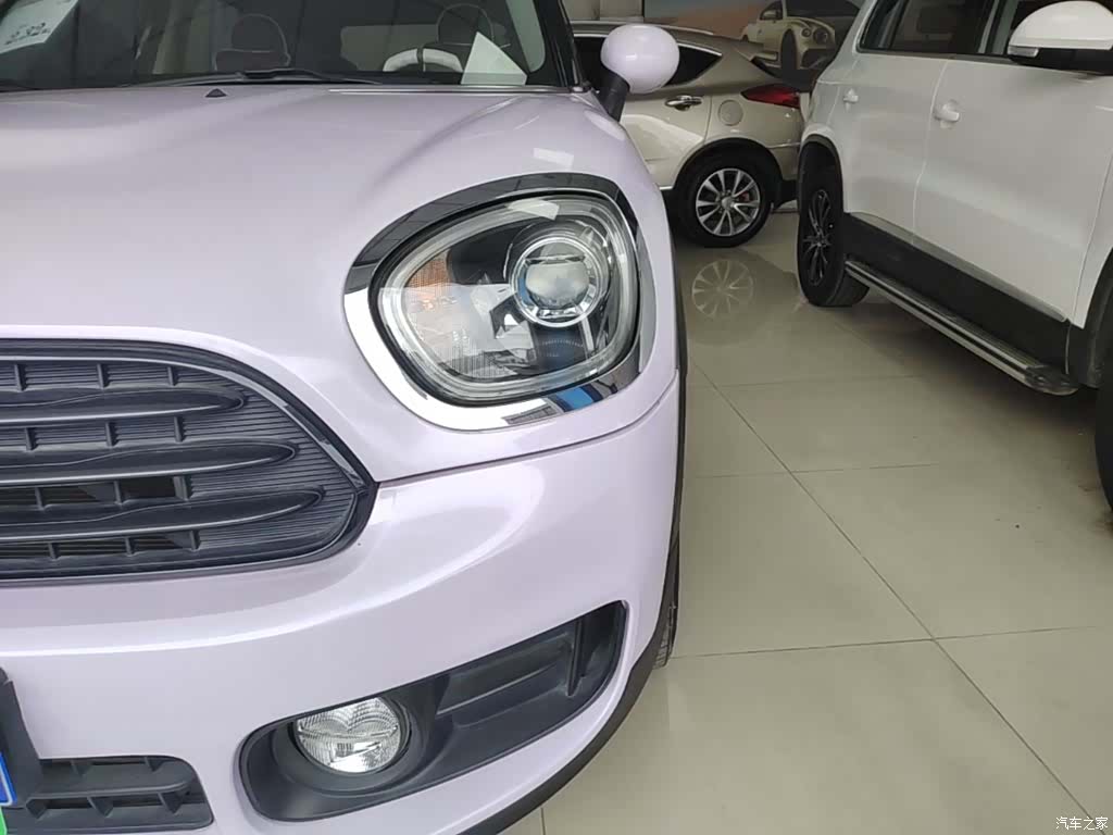 Mini Countryman, 2019 24
