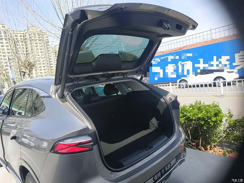Roewe RX5, 2023 19
