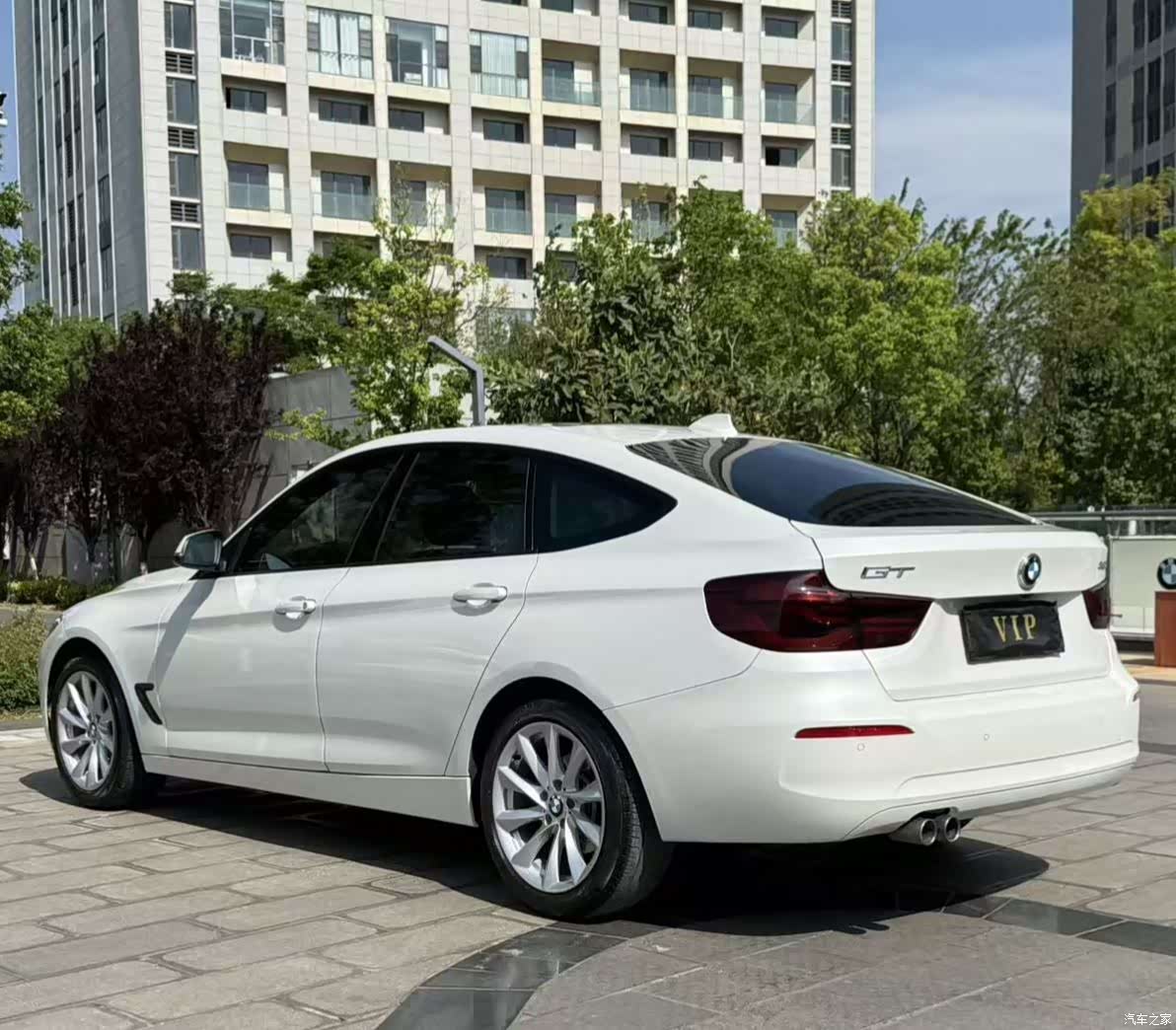 BMW 3 Series, 2018 все фото