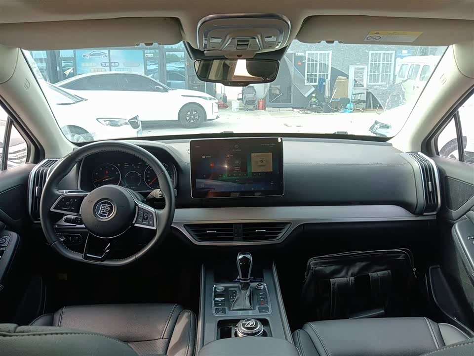 BYD Tang