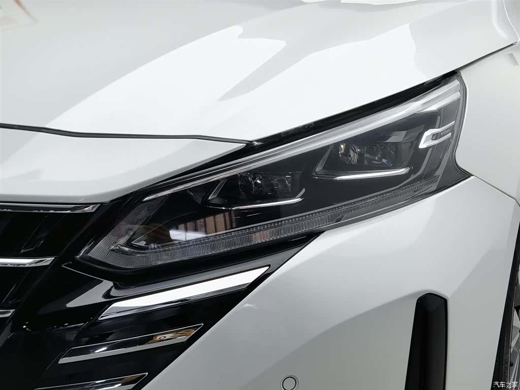 Nissan Teana, 2023 7