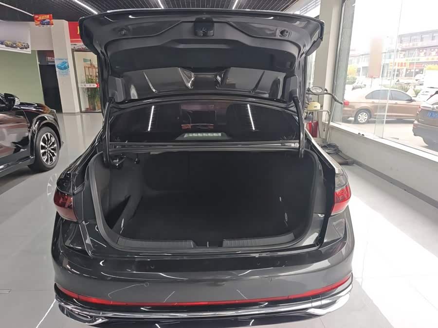 Volkswagen Sagitar 2023, фото 13