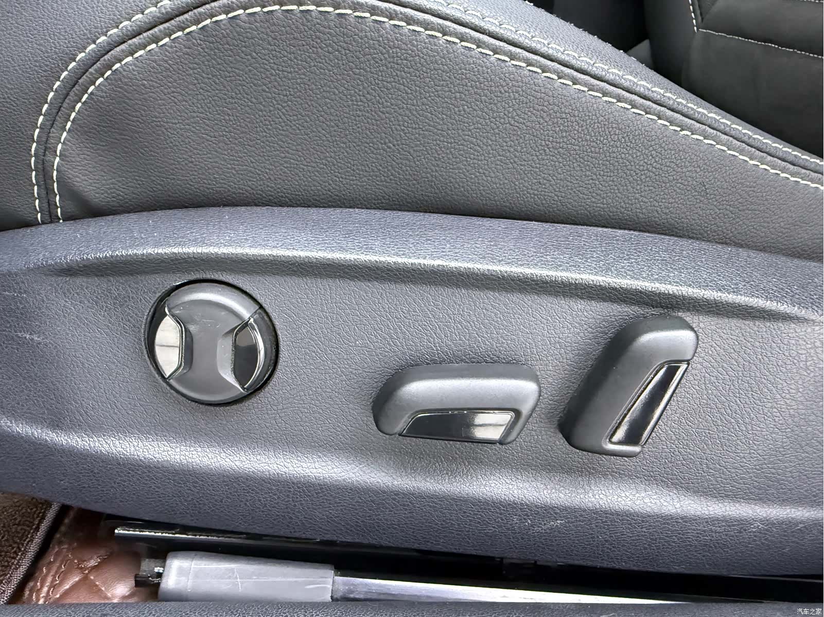 Volkswagen Magotan, 2022 10