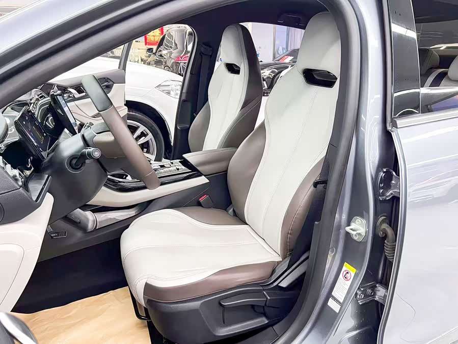 BYD Qin PLUS 2025, фото 11