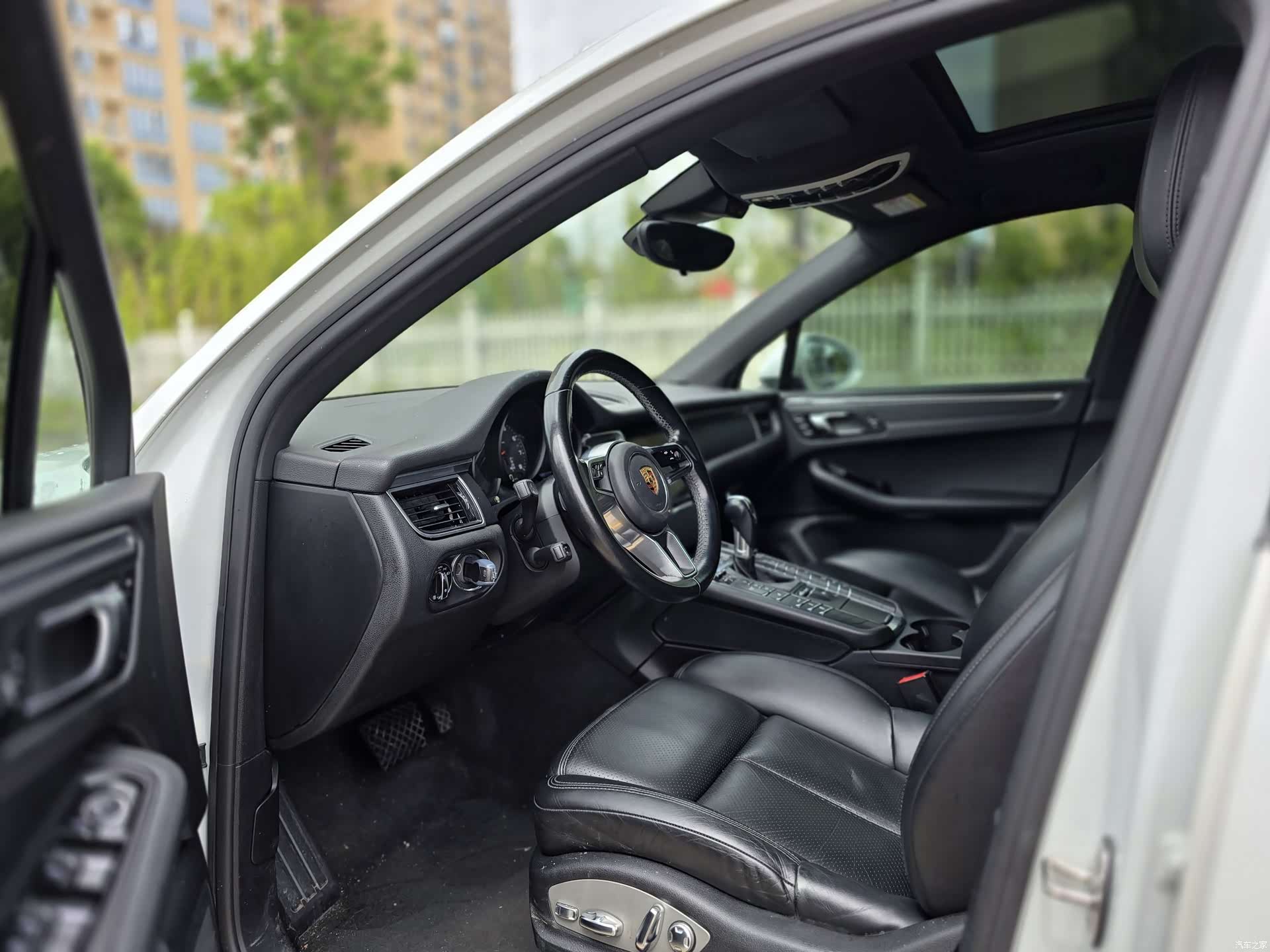 Porsche Macan, 2018 все фото