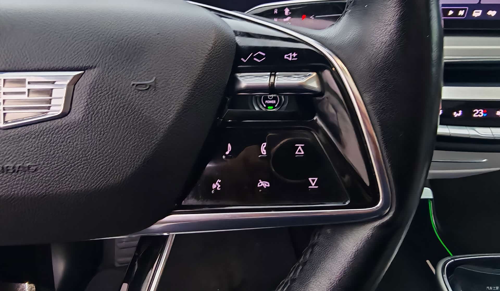 Cadillac IQ, 2022 40