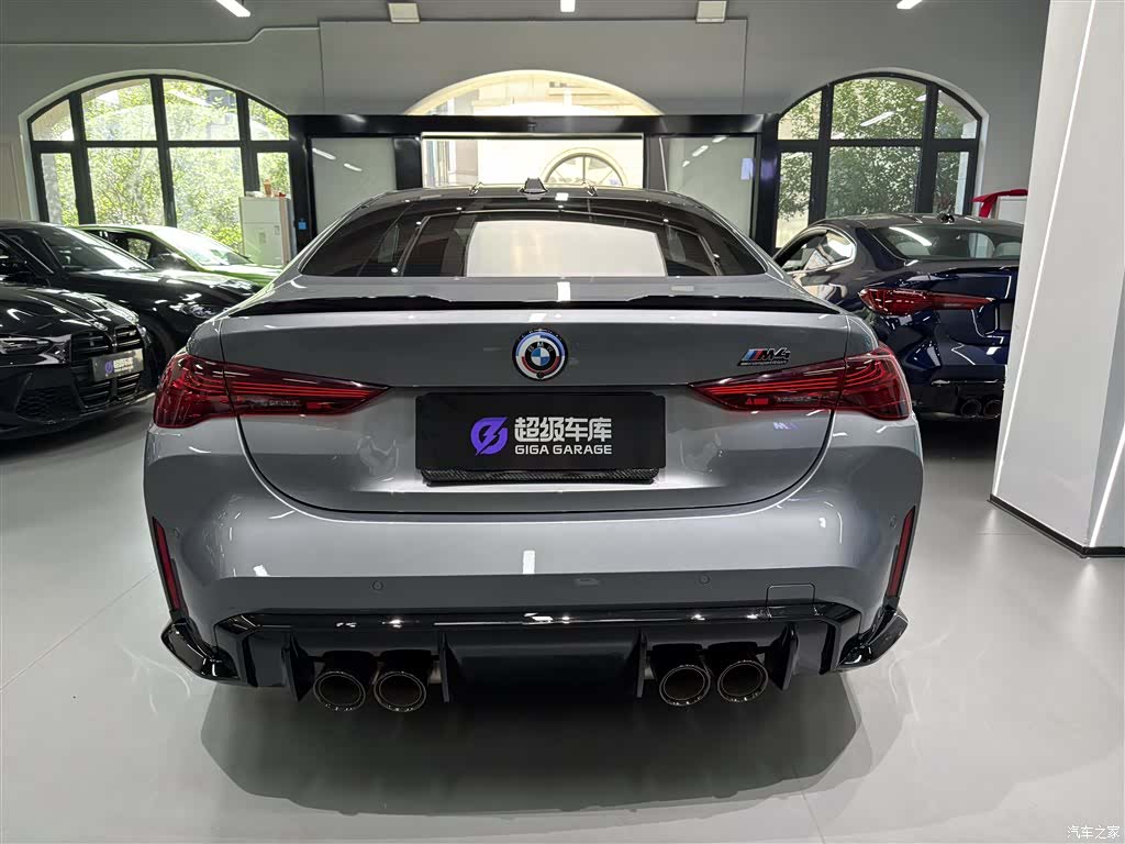 BMW M4, 2024 все фото