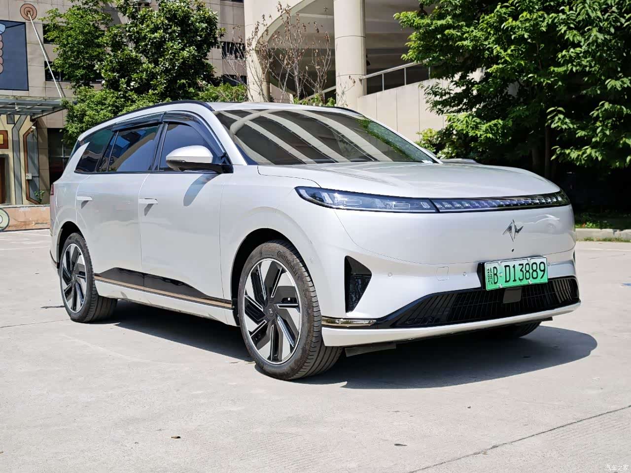 DongFeng eπ008, 2024 3