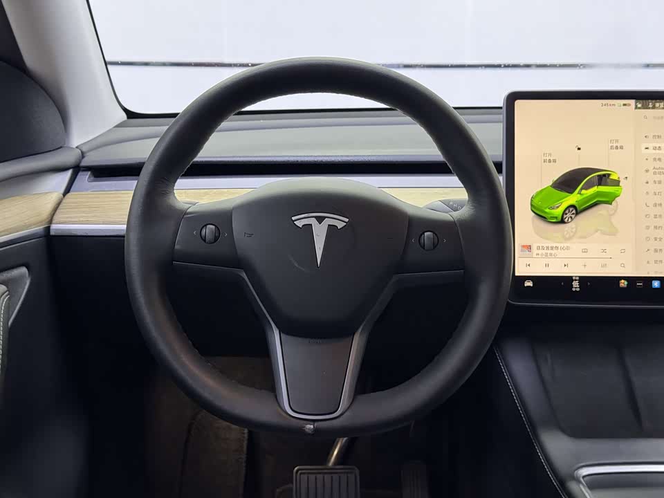 Tesla Model Y Tesla Model Y
