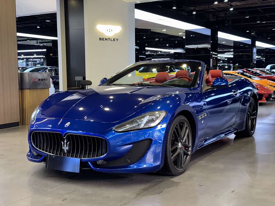 Maserati GranCabrio Maserati GranCabrio