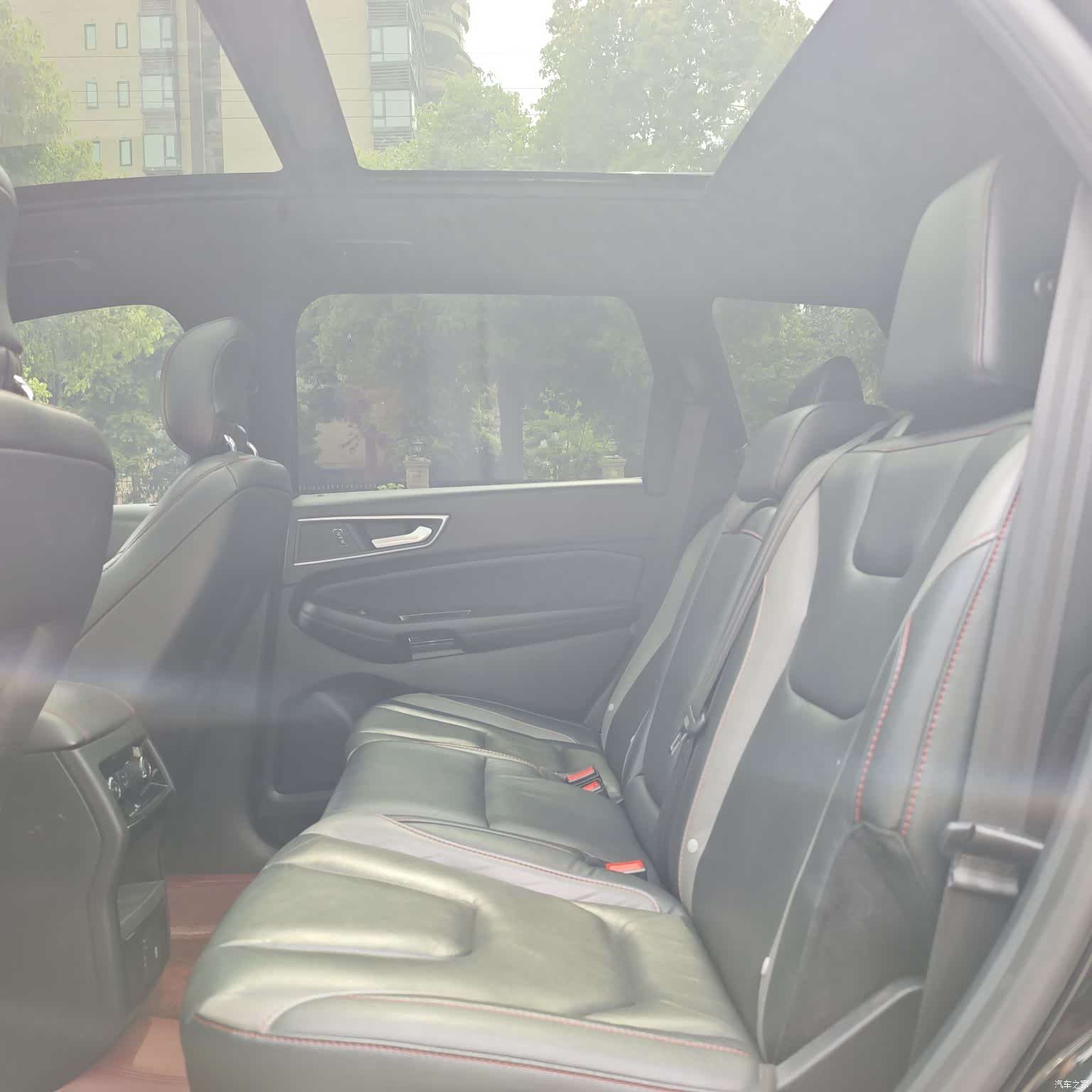 Ford Edge, 2019 12