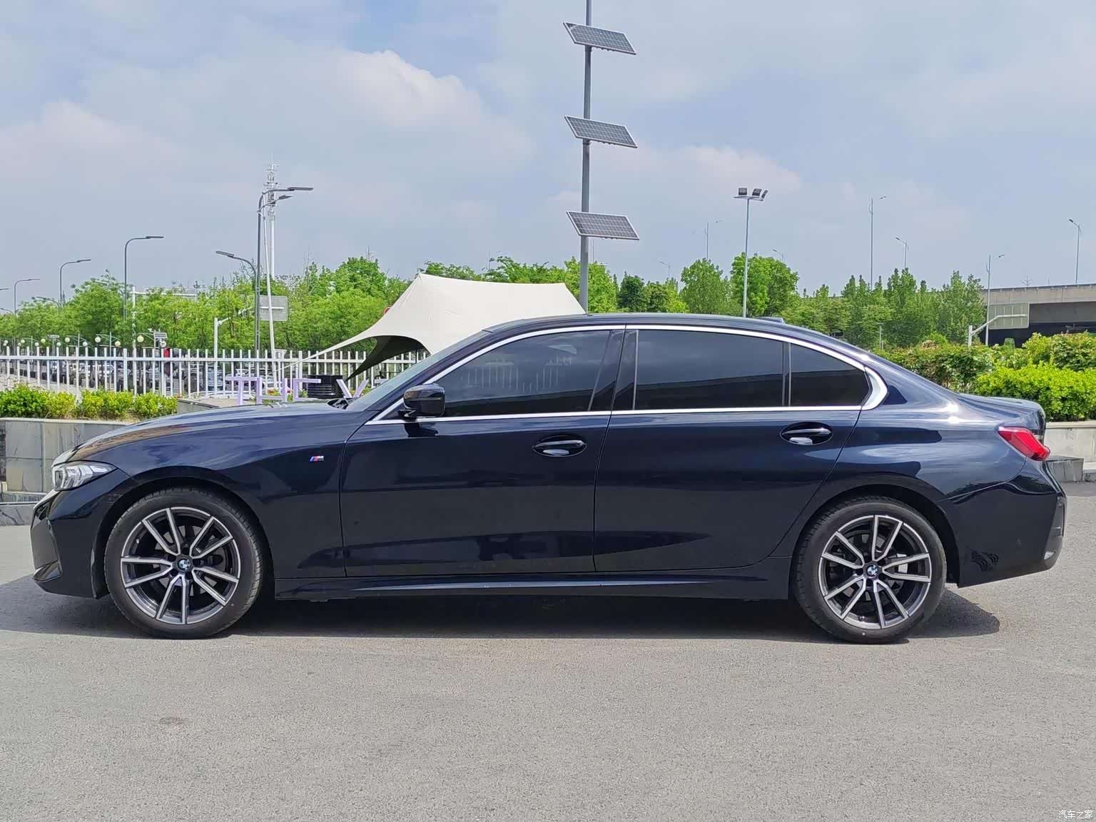 BMW 3 Series, 2024 7