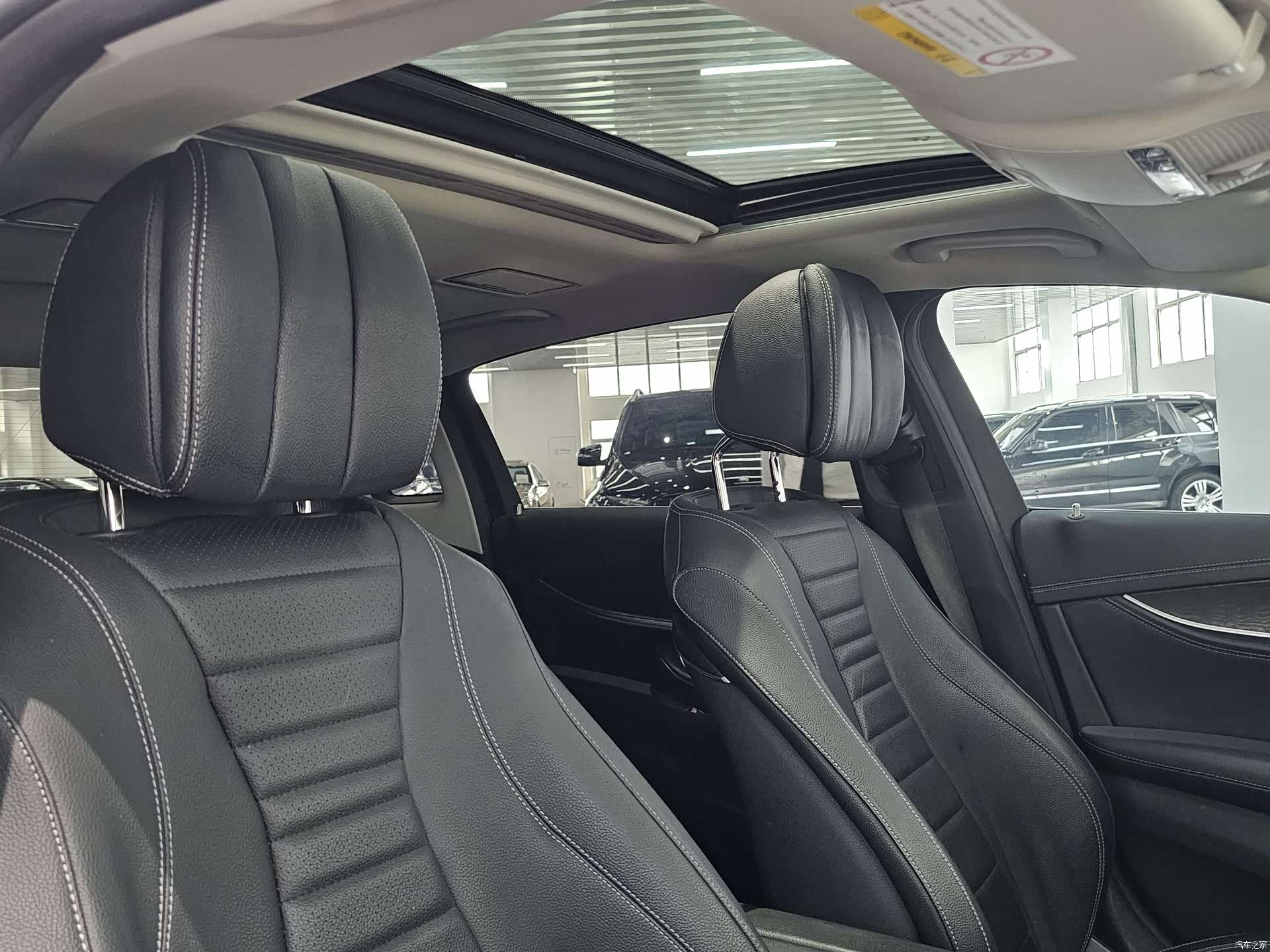 Mercedes-Benz E-Class, 2016 4
