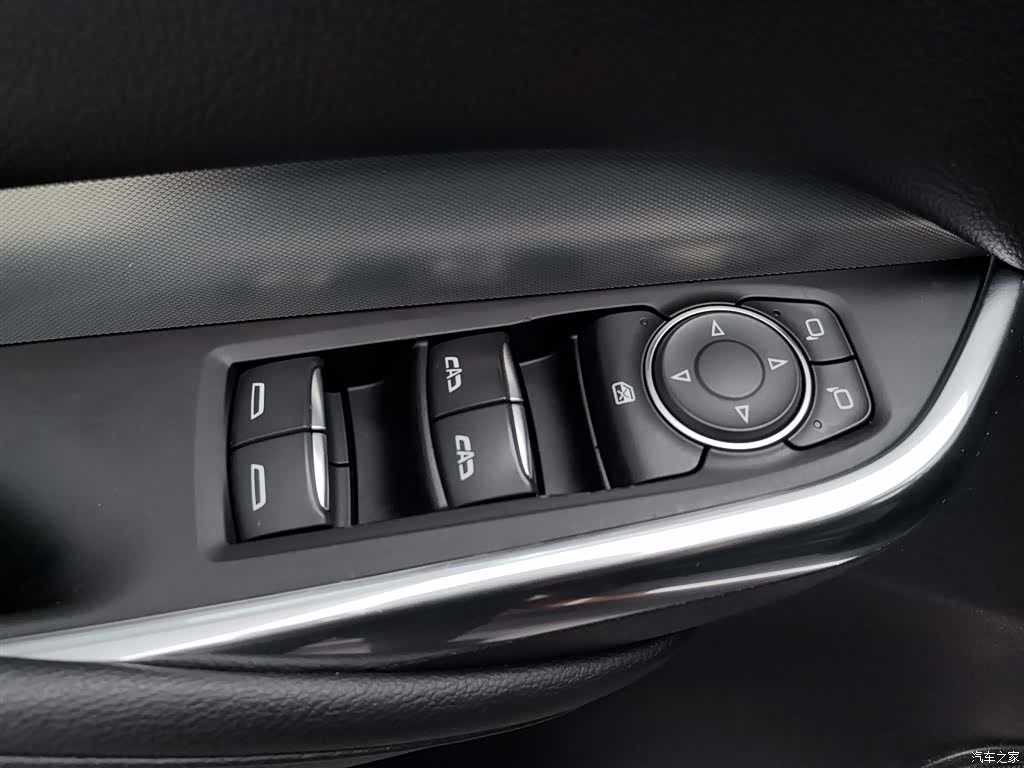 Cadillac XT4, 2019 9