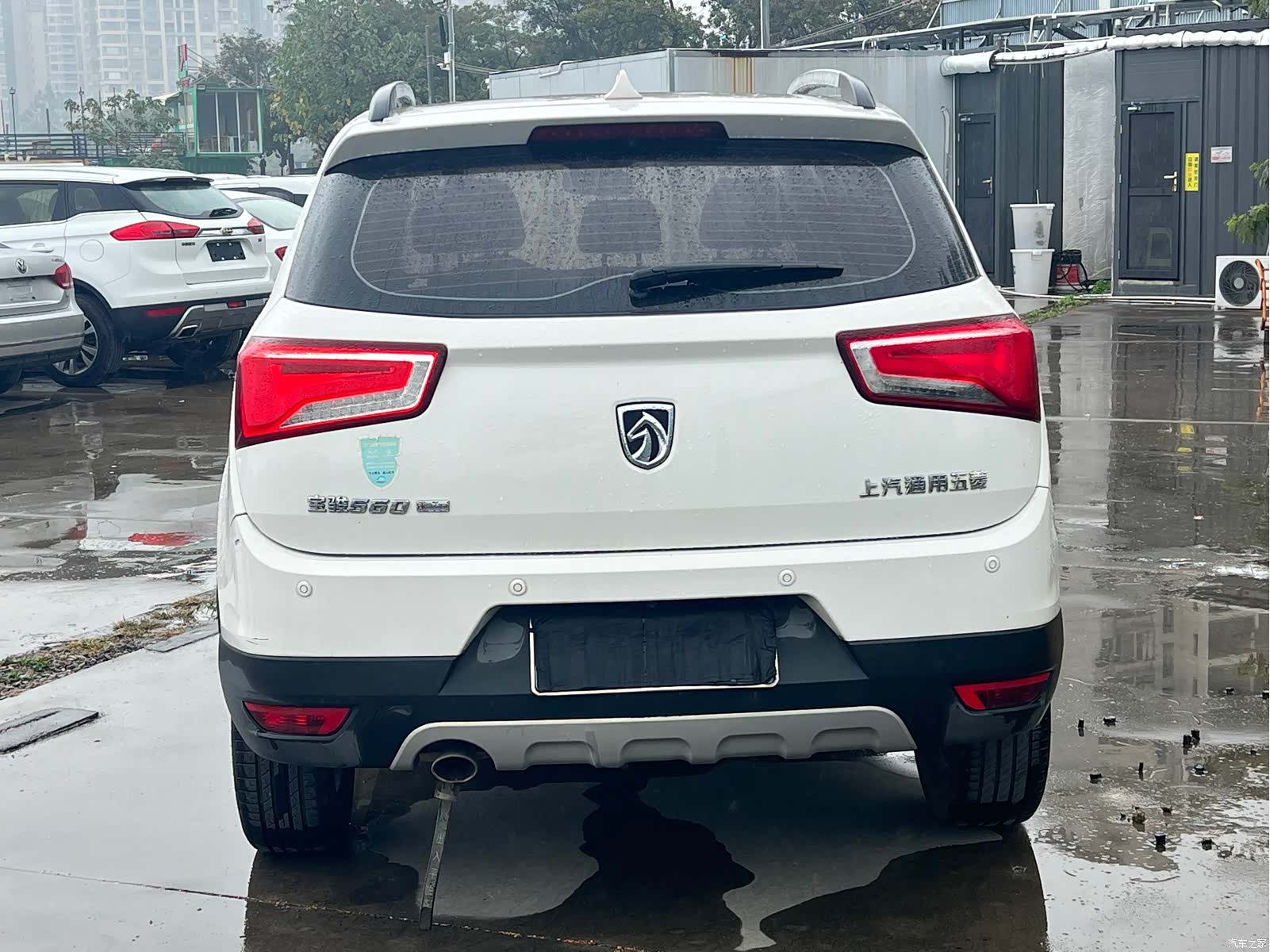 Wuling 560, 2016 9