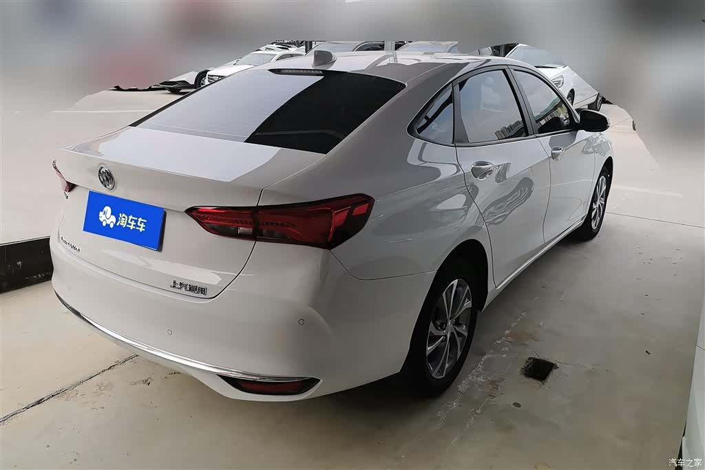 Buick Verano, 2022 3