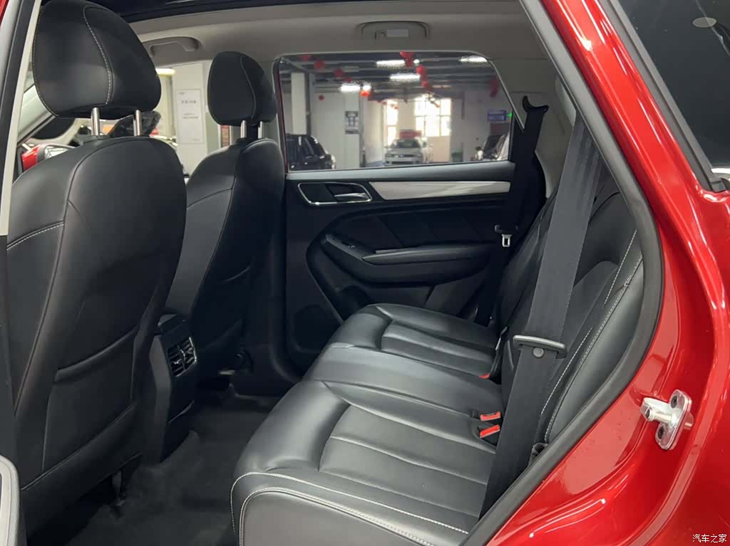 Roewe RX5, 2018 17
