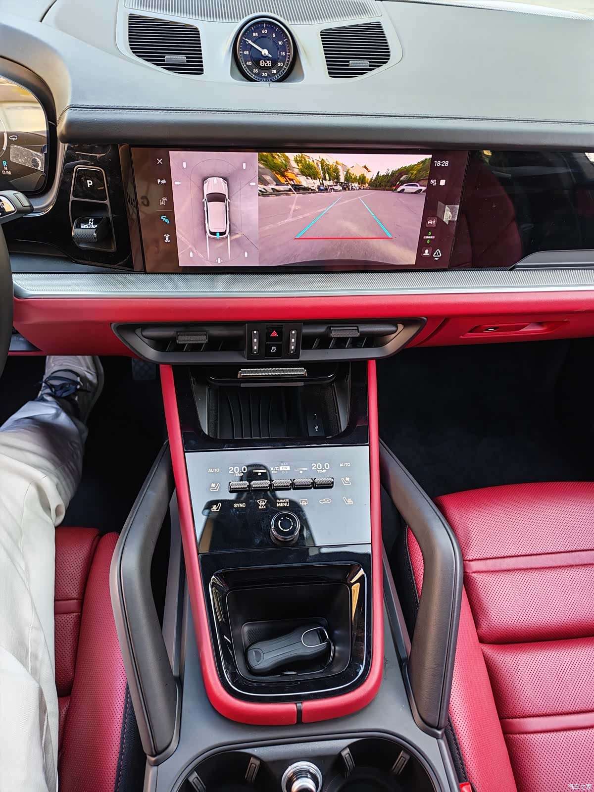 Porsche Cayenne, 2025 9