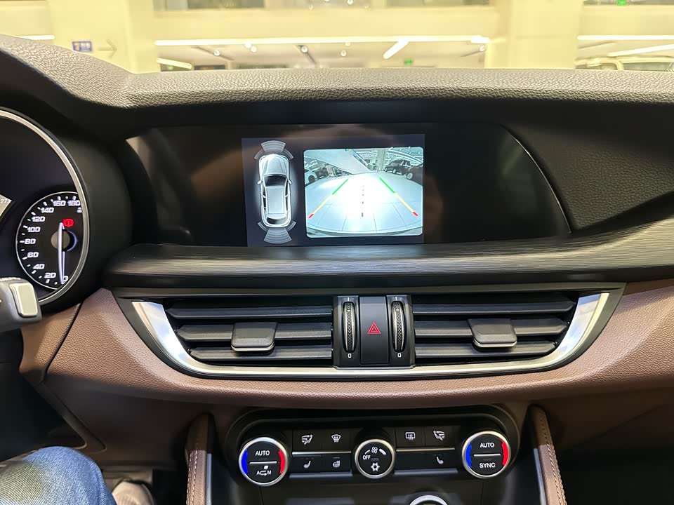 Alfa Romeo Stelvio Alfa Romeo Stelvio