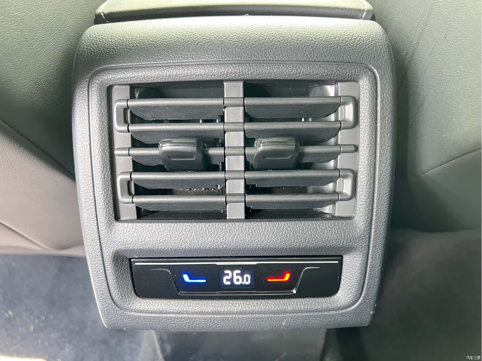 Volkswagen Golf, 2023 19