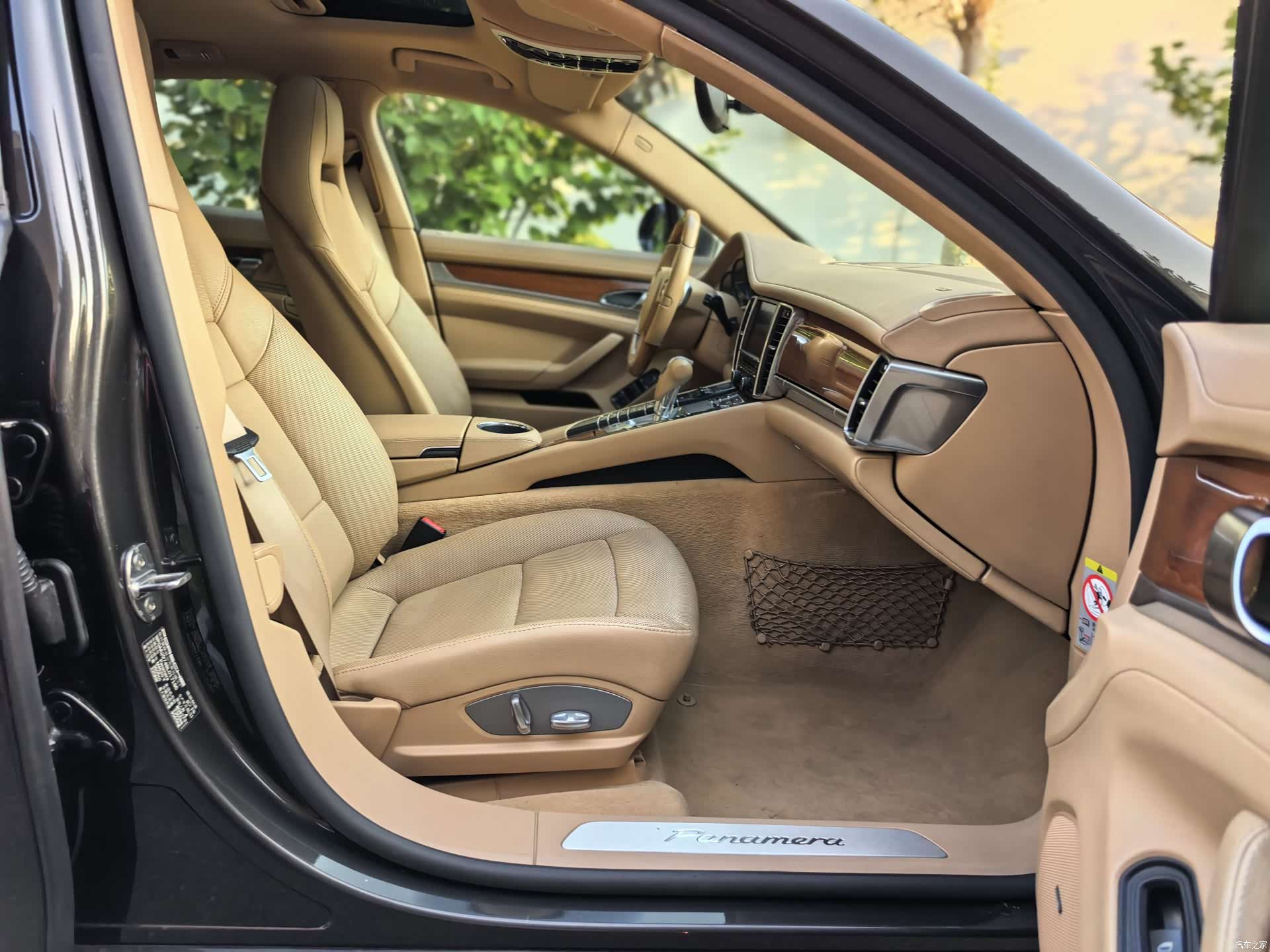 Porsche Panamera, 2011 10