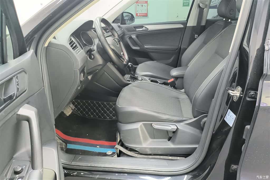 Volkswagen Tiguan L, 2021 9