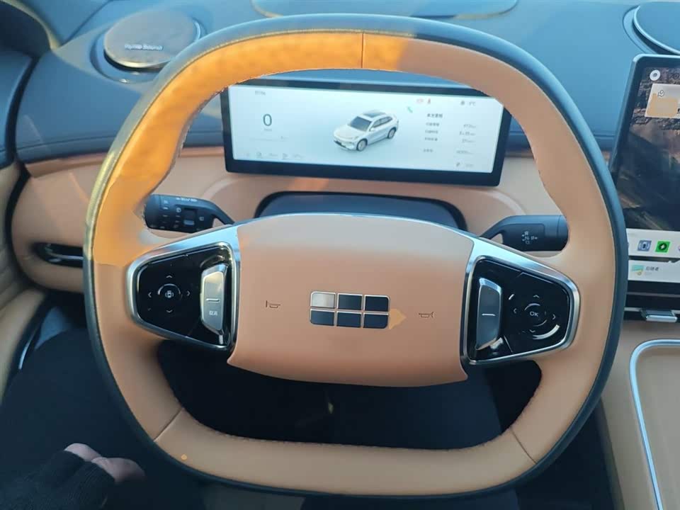 Geely Galaxy Galaxy Starship 7