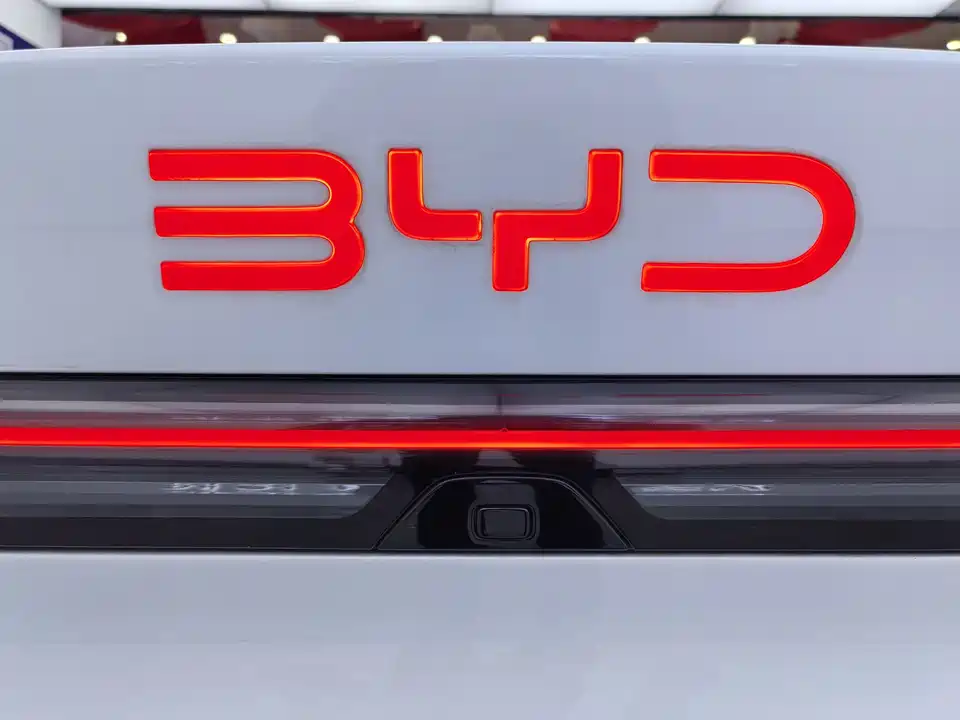 BYD Seal 06