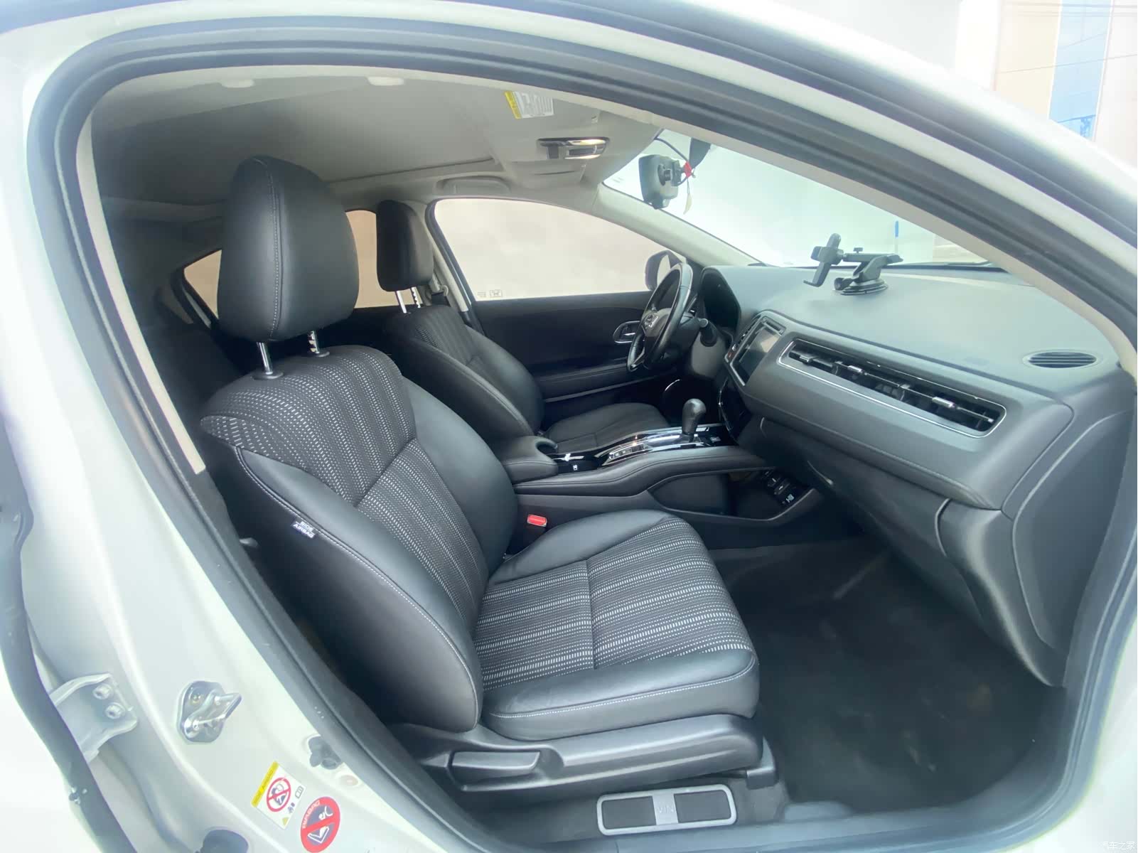 Honda Vezel, 2015 8