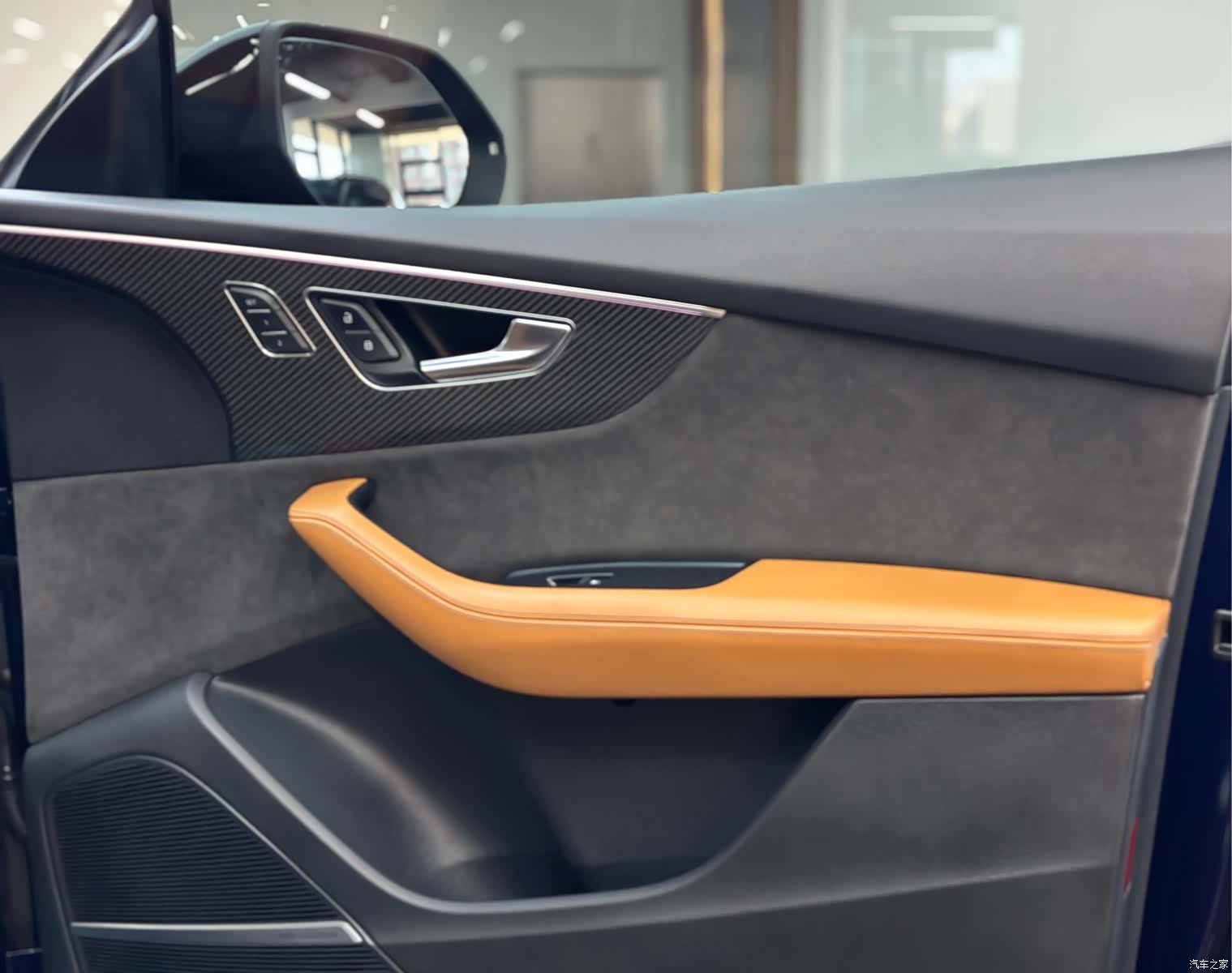 Audi Q8, 2021 7