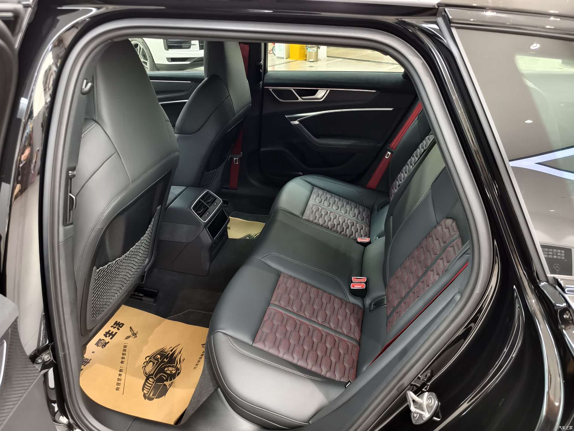 Audi RS, 2026 6