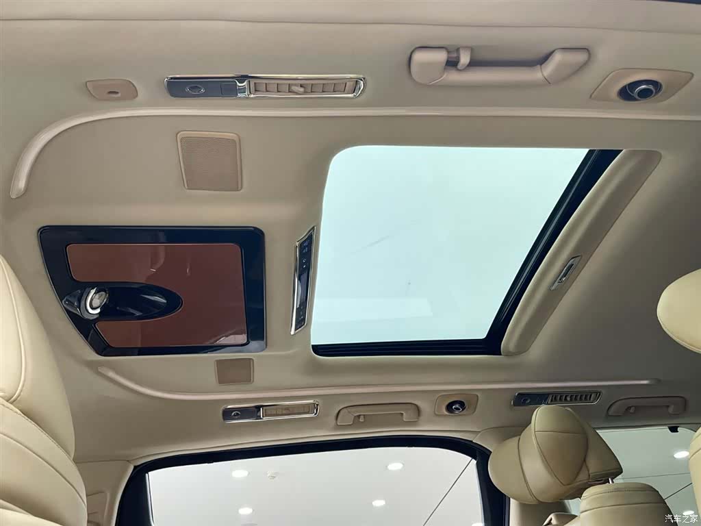 Toyota Alphard, 2020 41