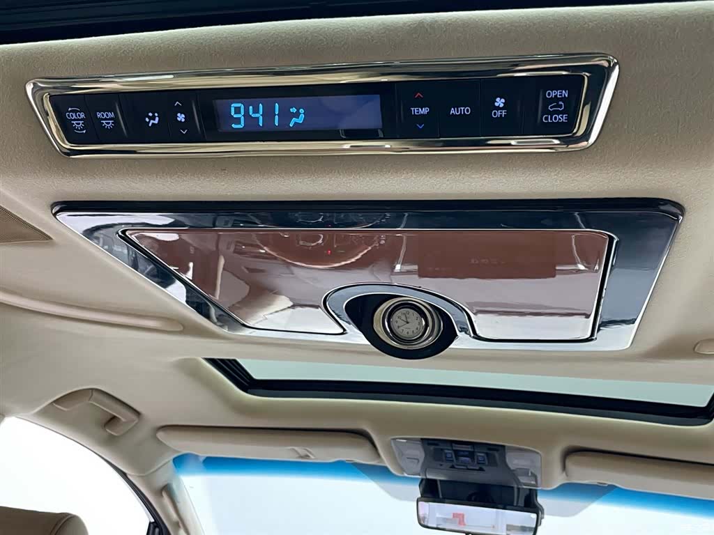 Toyota Alphard, 2020 40