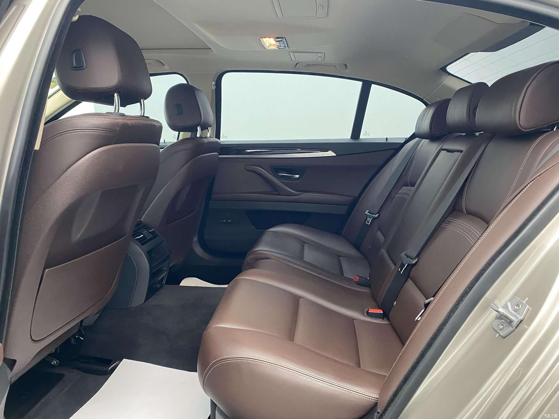 BMW 5 Series, 2016 18