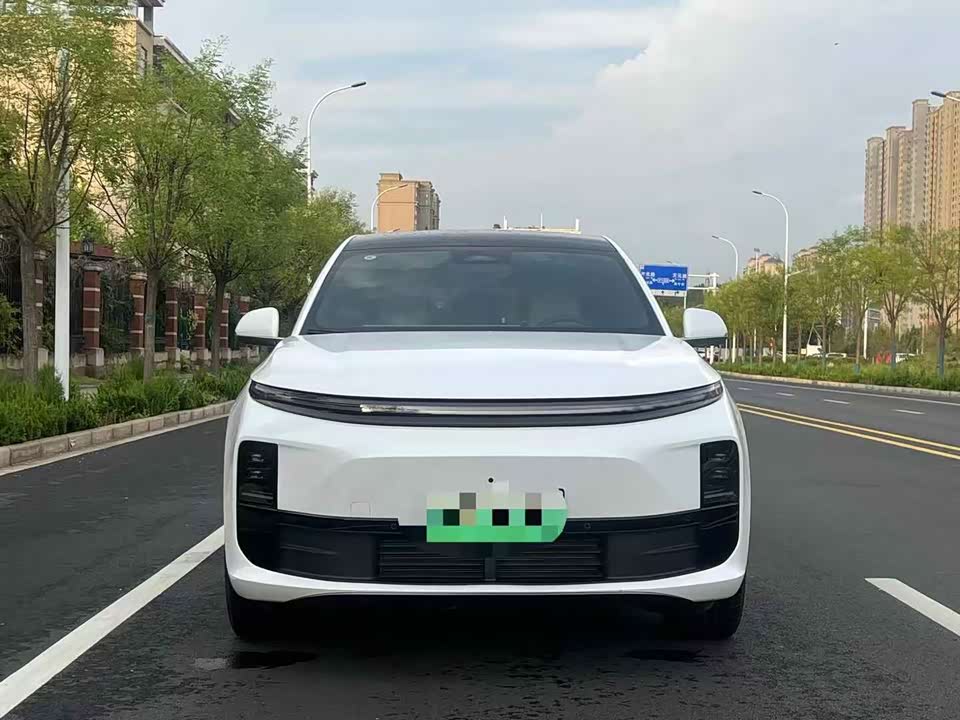 Li Auto Ideal L6