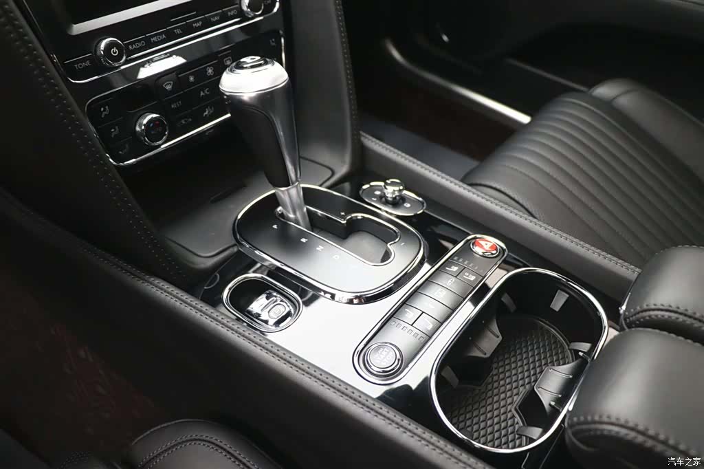 Bentley Flying Spur, 2020 15