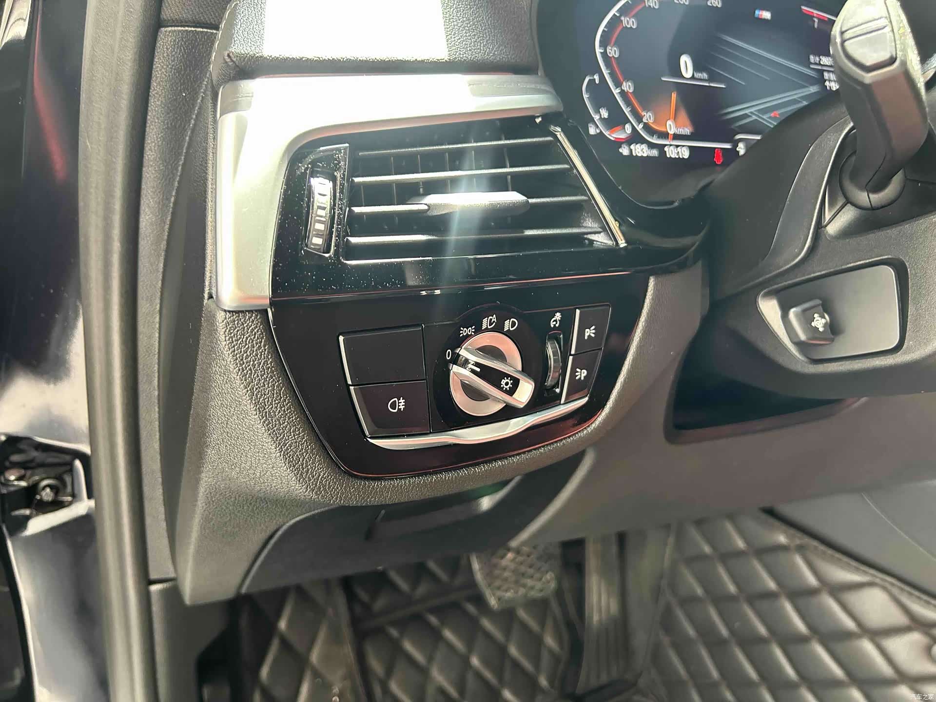 BMW 5 Series, 2023 12