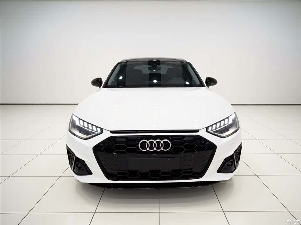Audi A4L, 2022 3