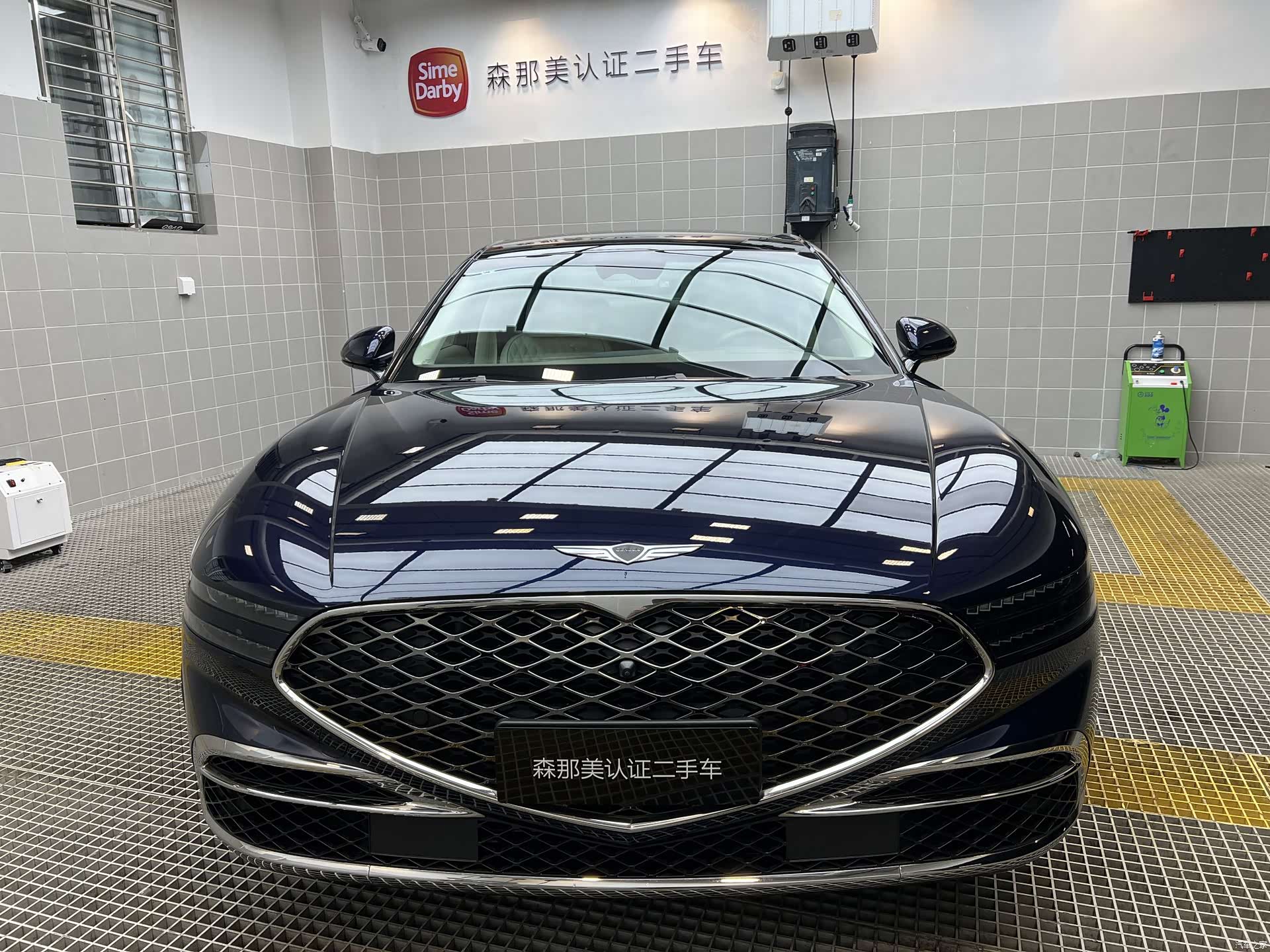 Genesis G90, 2023 3