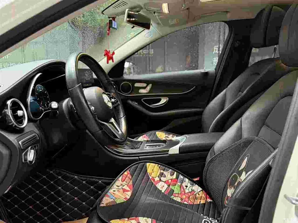 Mercedes-Benz C-Class, 2019 4
