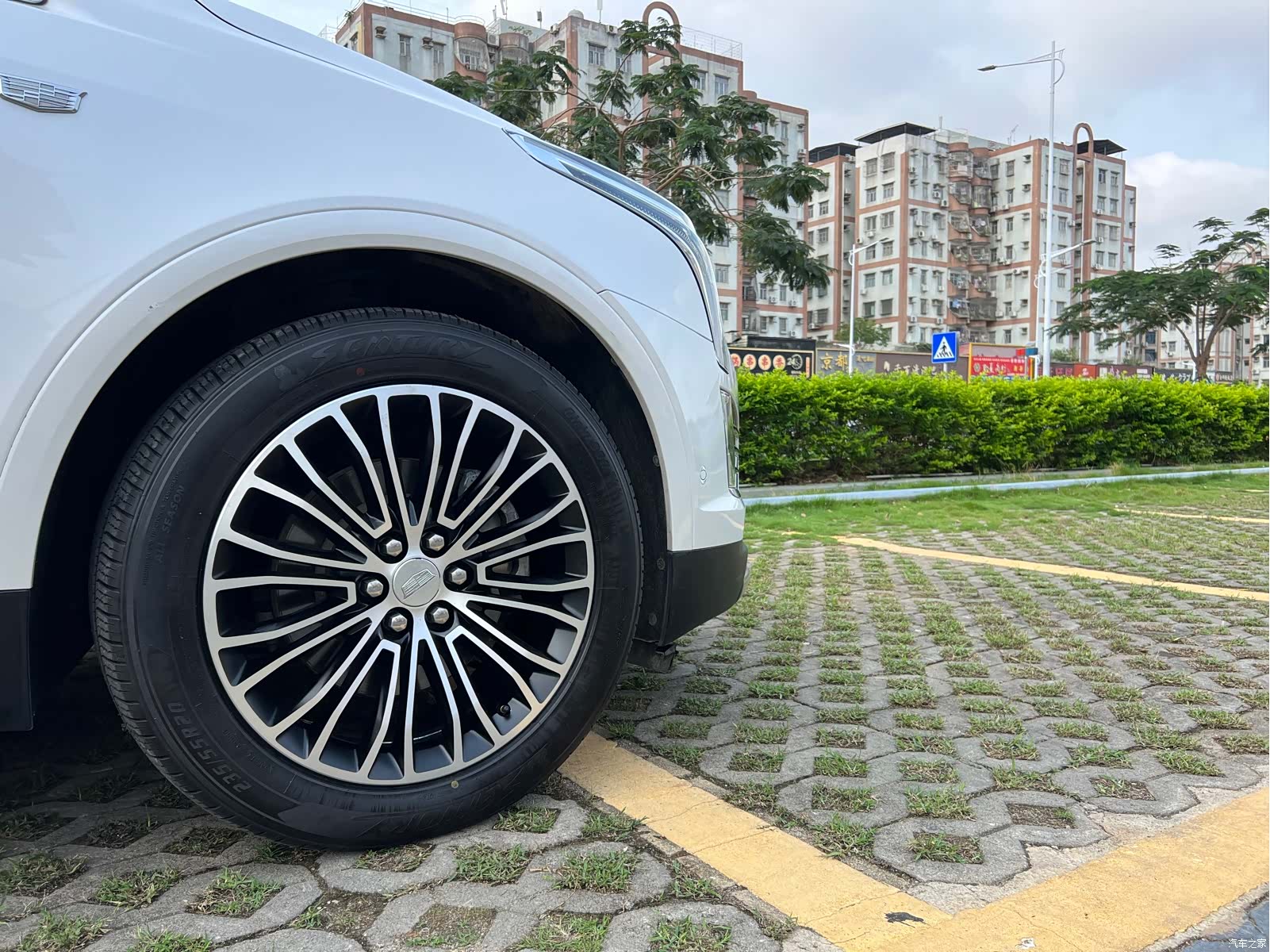 Cadillac XT5, 2020 8