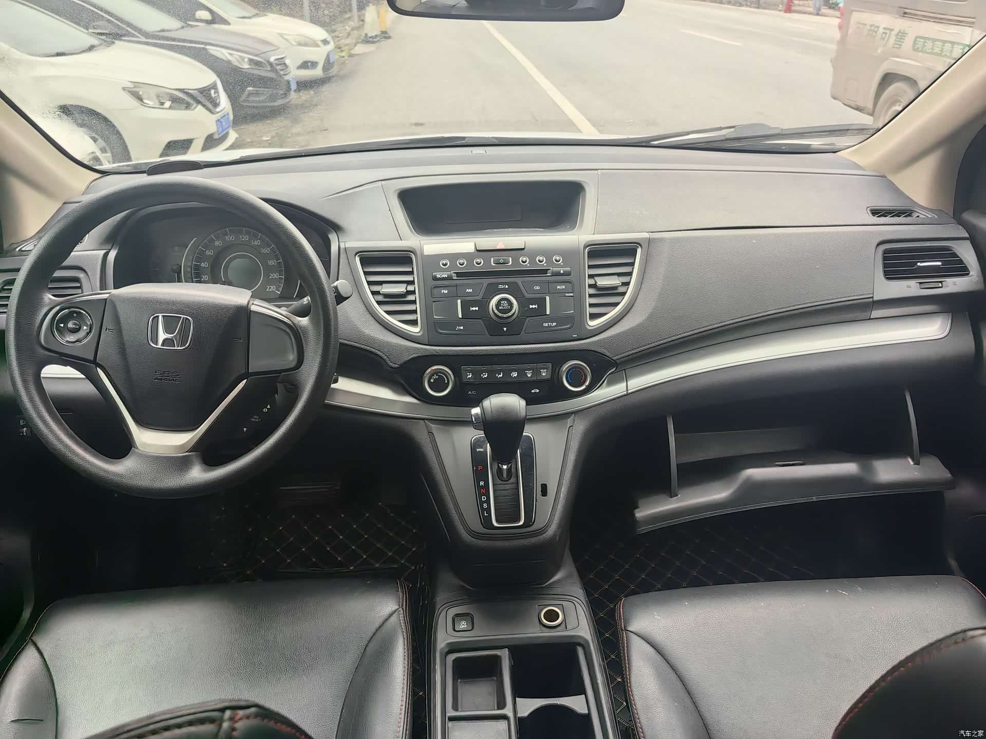 Honda CR-V, 2017 все фото
