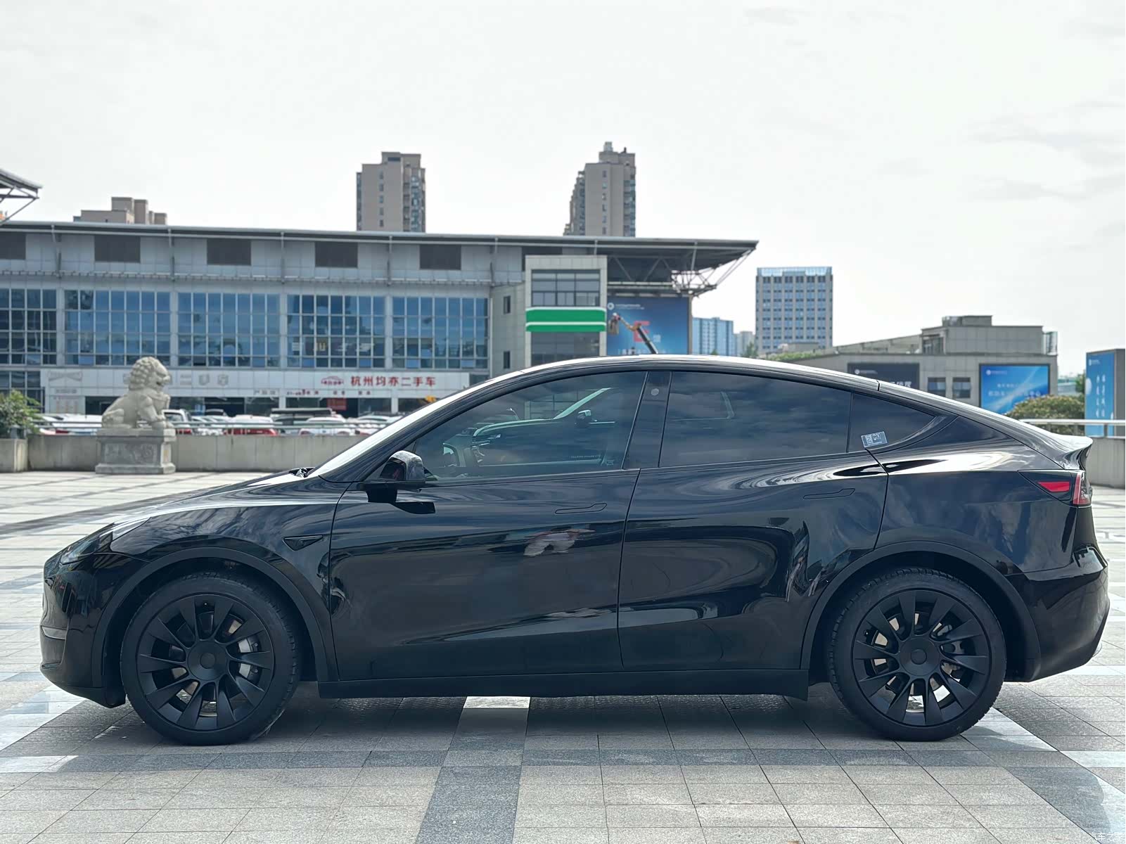 Tesla Model Y, 2022 7