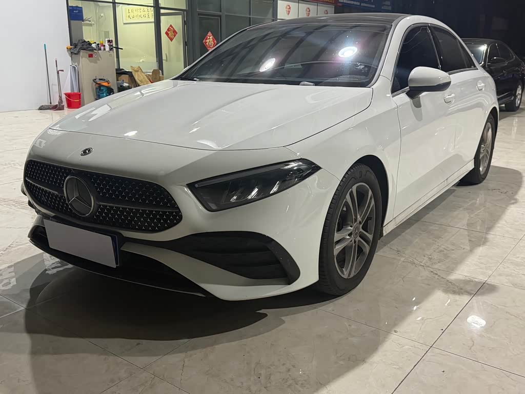 Mercedes-Benz A-Class A 2023 A 180 L